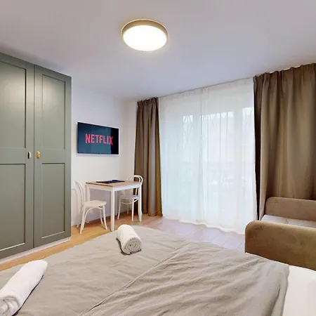 New By Nivy & Bus Station W Ac Apartment *