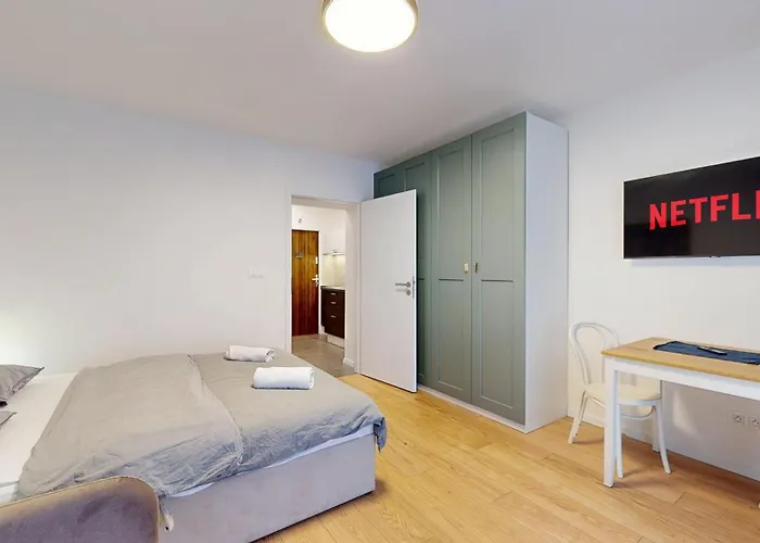 Apartman New By Nivy & Bus Station W Ac *